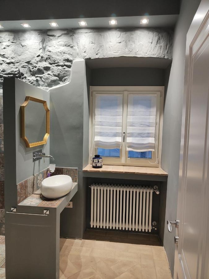 Medium Miramare Appartamento Sogno Sul Mare Trieste Luaran gambar