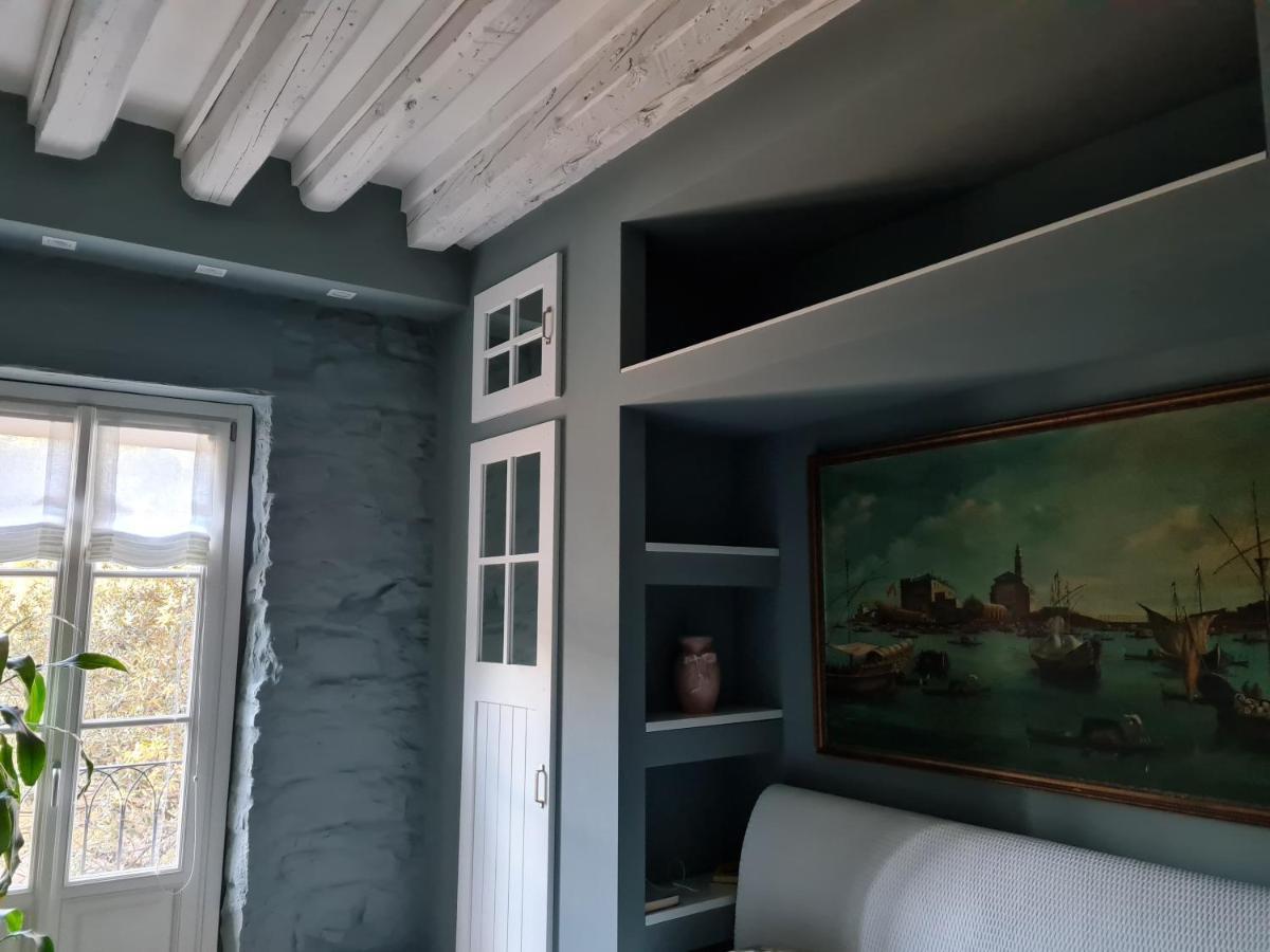 Medium Miramare Appartamento Sogno Sul Mare Trieste Luaran gambar