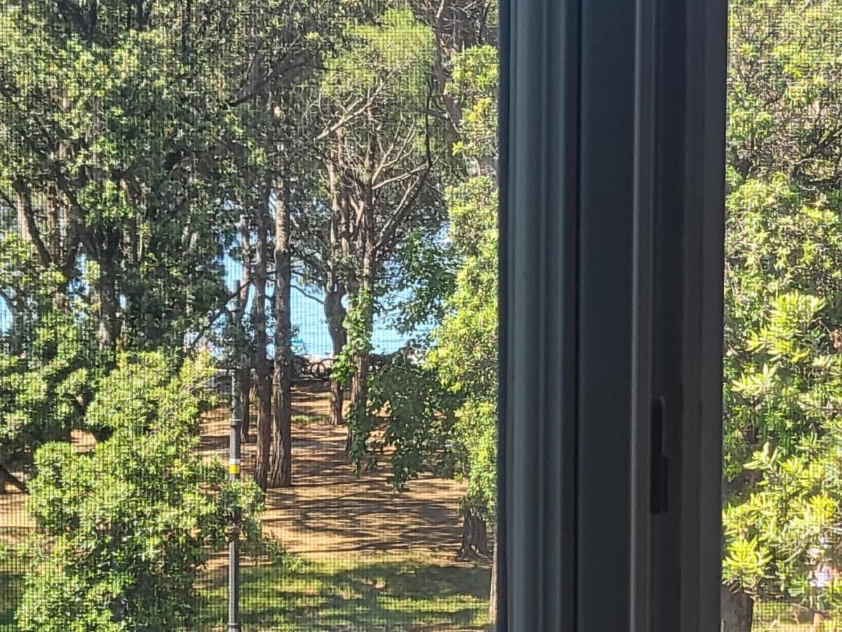 Medium Miramare Appartamento Sogno Sul Mare Trieste Luaran gambar