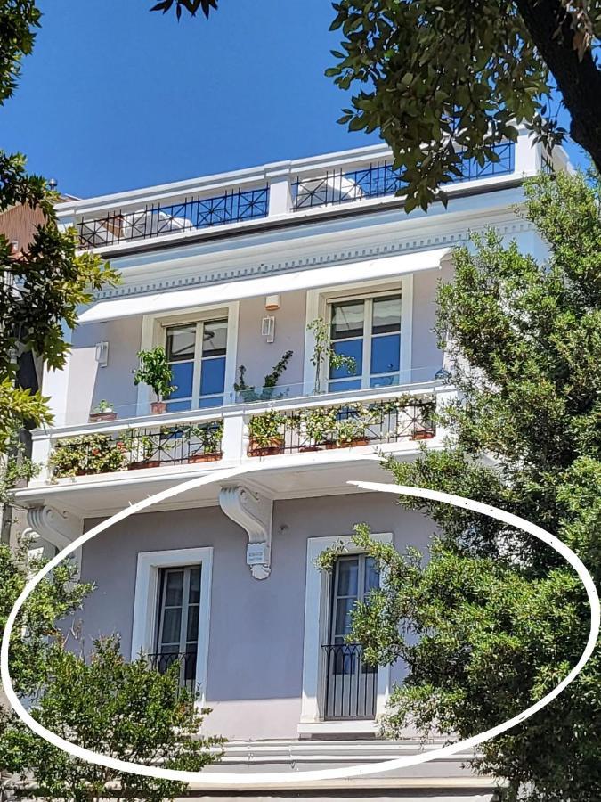 Medium Miramare Appartamento Sogno Sul Mare Trieste Luaran gambar